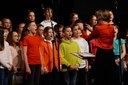 „Fröhliche Weihnacht“ – ein musikalischer Weihnachtsgruß des Orientierungsstufenchores an die Schulgemeinschaften