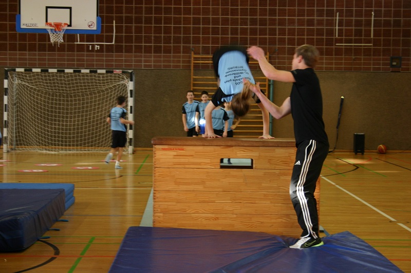 Aufführung Sportklasse am Tag der offenen Tür2